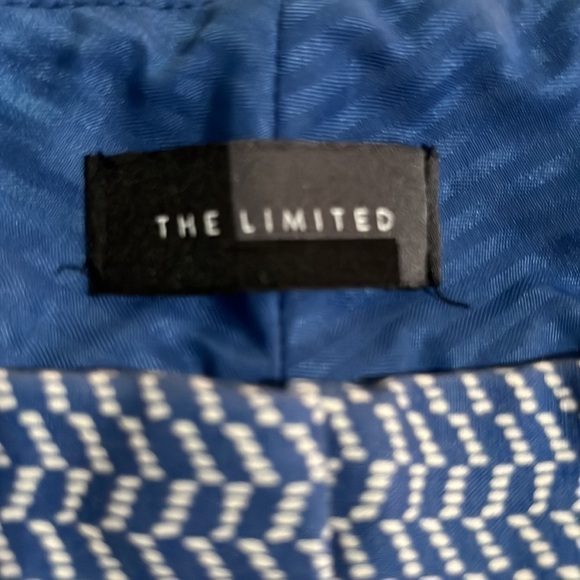 The Limited Electric Blue Shorts - Picture 5 of 5